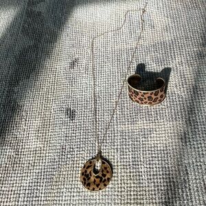 Cheetah print necklace and bracelet duo